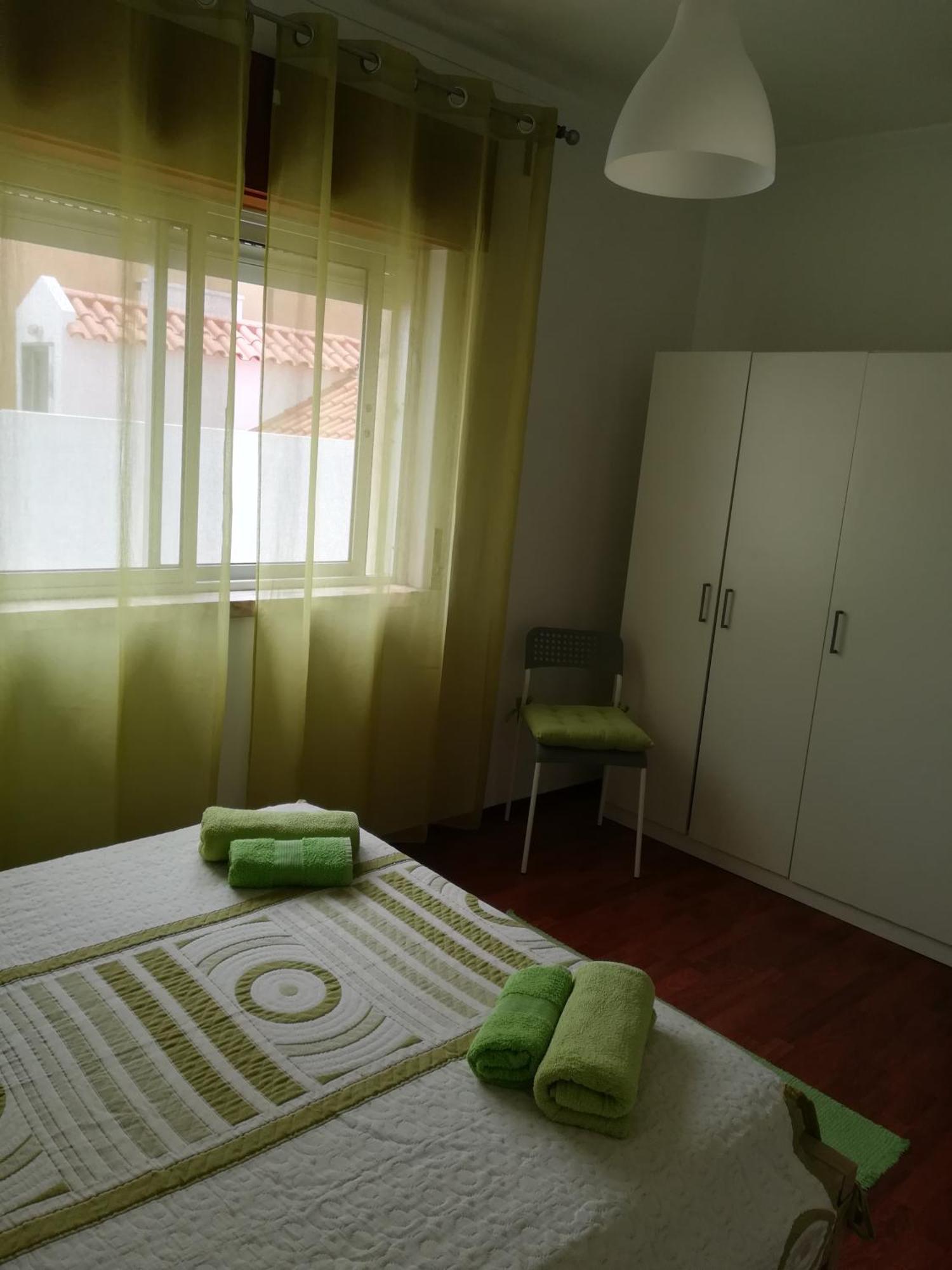 Quartos Da Praia Peniche Bilik gambar
